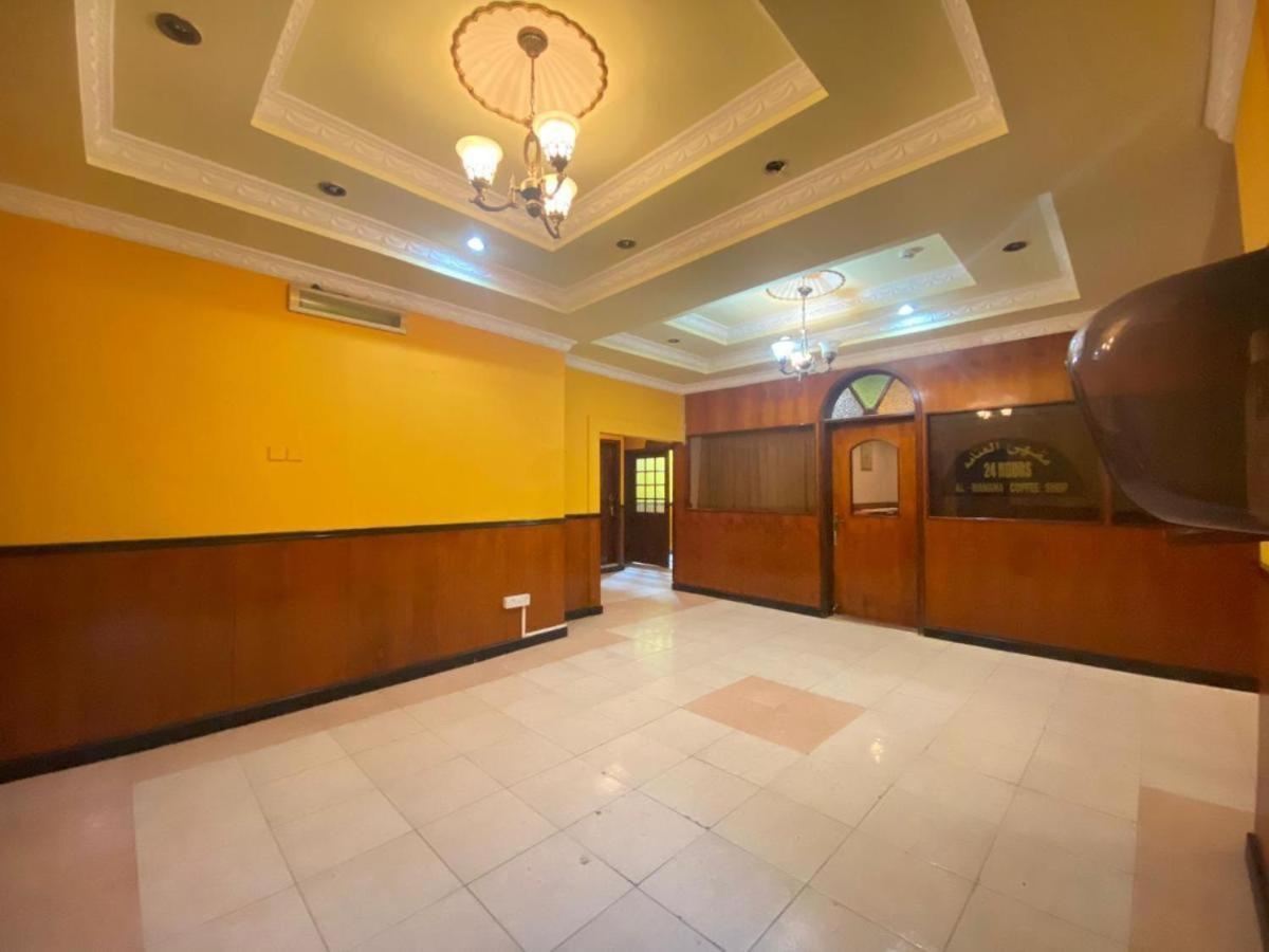 Bab Al Bahrain Hotel Al Manamah Esterno foto